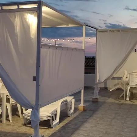 Apartament Almasalo *