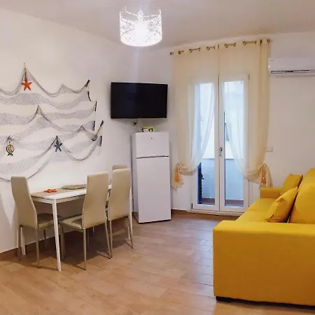 Apartament Almasalo *