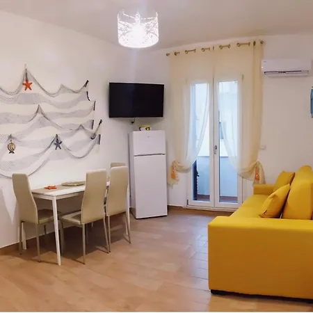 Apartament Almasalo *
